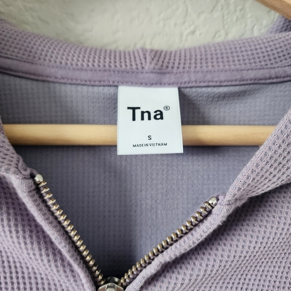 Aritzia TNA Thermal Knit Purple Full Zip Cropped Hooded Sweater Basics Lounge S - Picture 7 of 9
